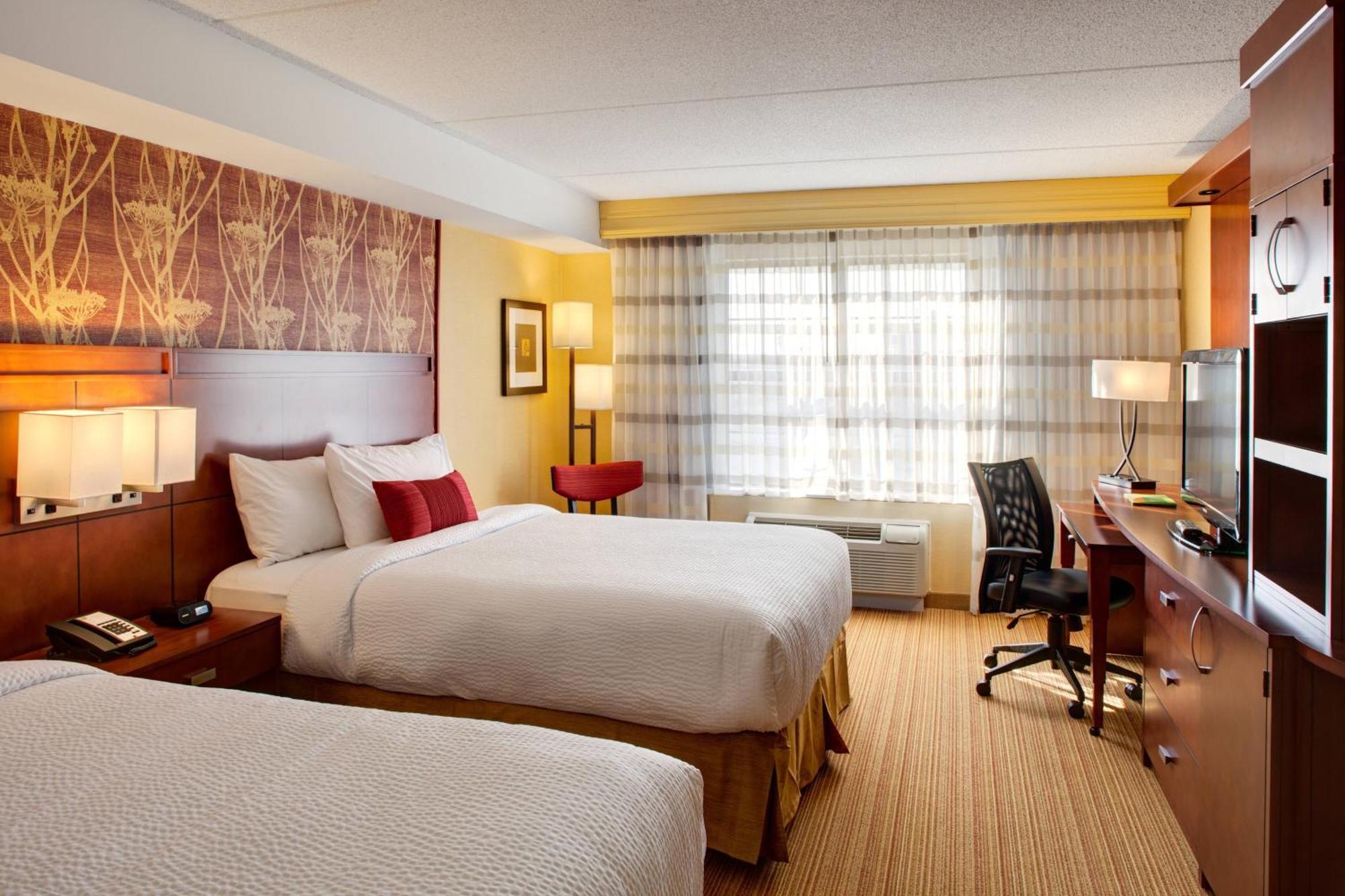 Hotel Courtyard By Marriott London Exterior foto